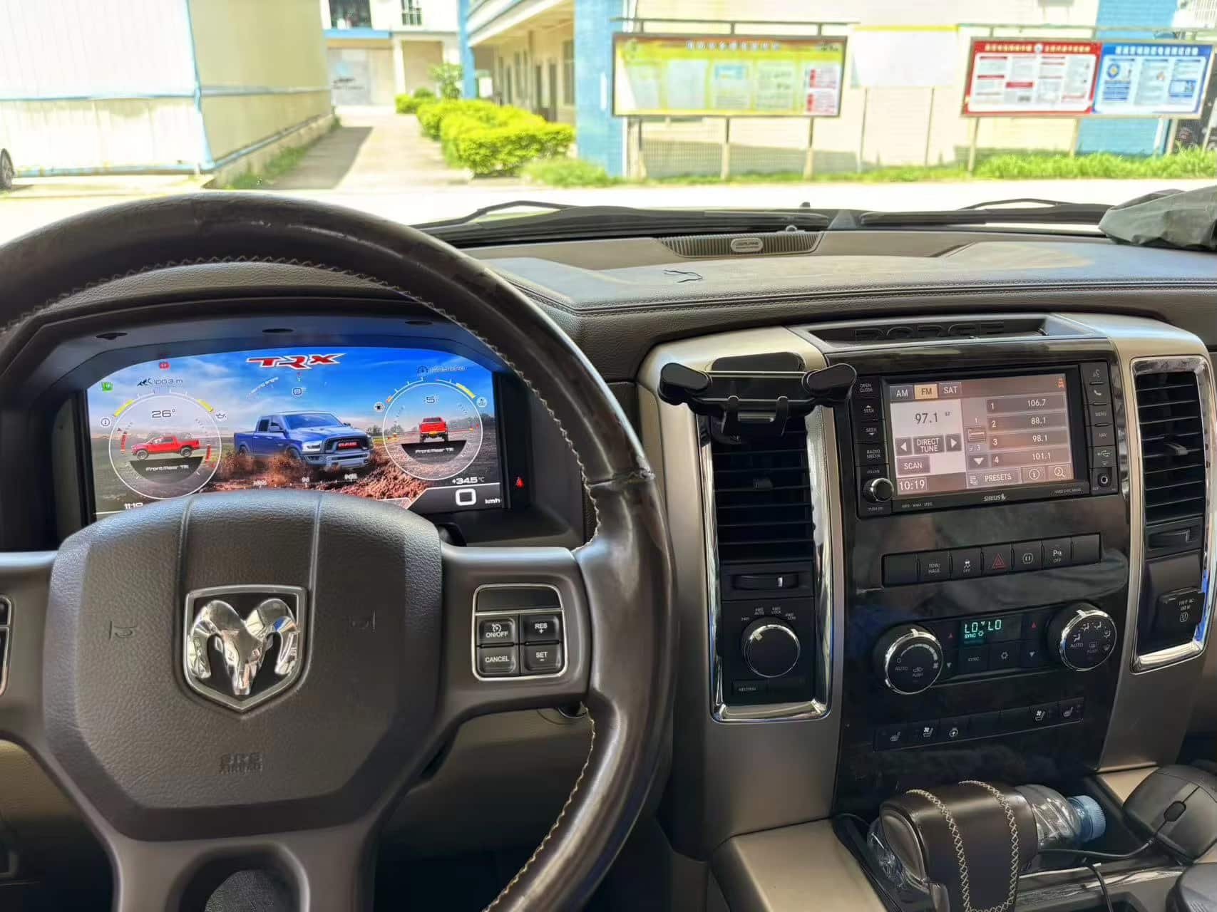 Actualización del cuadro digital para Dodge Ram