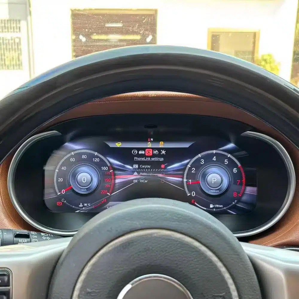 Jeep Grand Cherokee WK2 digital instrument cluster installed view Jeep Grand Cherokee WK2 digital instrument cluster installed view